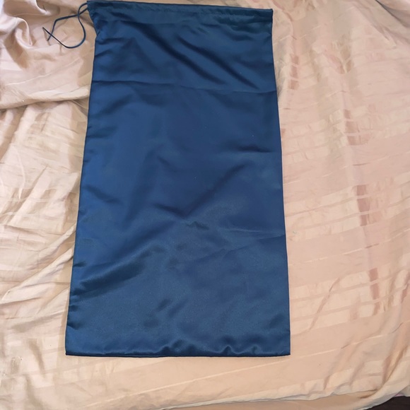 Prada - Picture 10 of 11